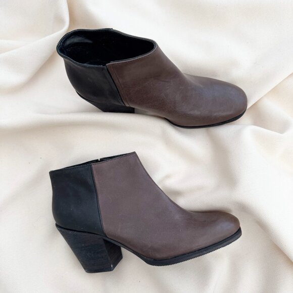 Rachel Comey "Mars" Boot in 2-Tone taupe/Black, size 8 - Picture 1 of 5